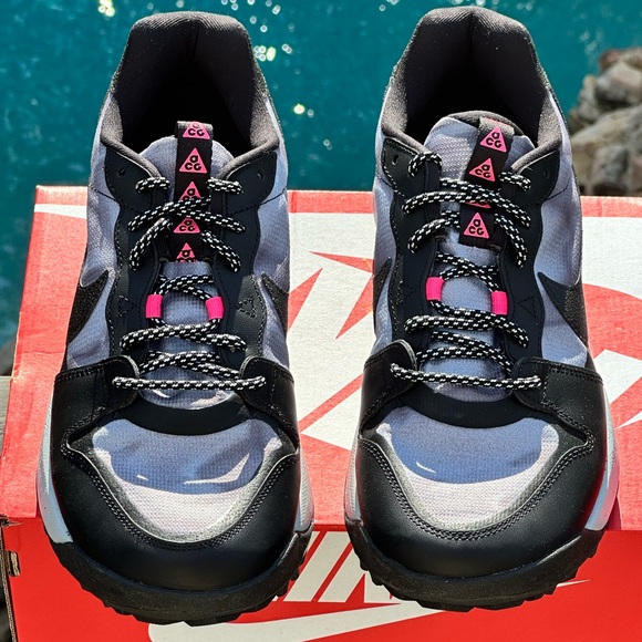 NEW Nike ACG Lowcate SE Casual Sneaker - Mens US 10.5 | Womens US 12 - Picture 3 of 9